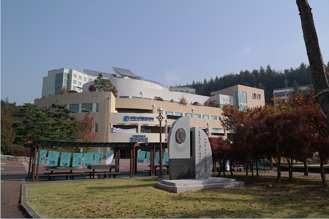 2019학년도 2학기 일반강좌(시의 이해와 창작) 작품 전시 대표 이미지